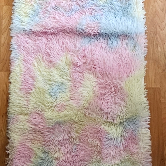 Multicolor Shaggy Rug - Picture 2 of 2